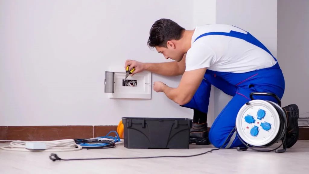 What Not To Do If An Electrical Fire Starts