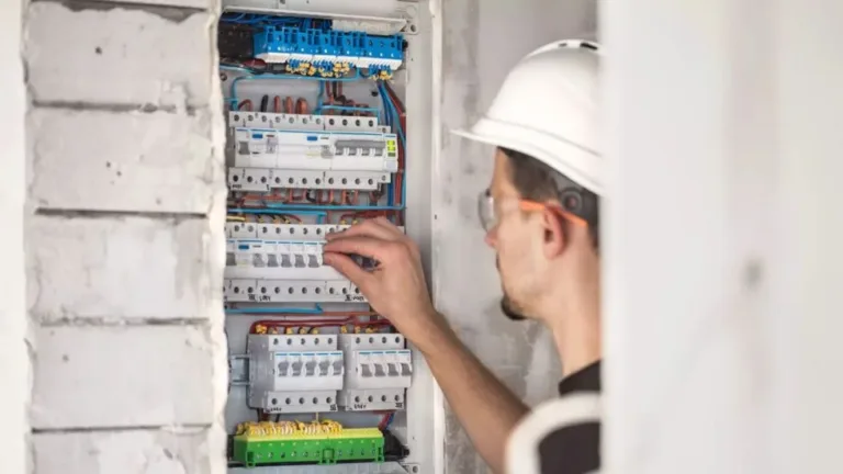 RCD vs Circuit Breakers: Understanding The Difference