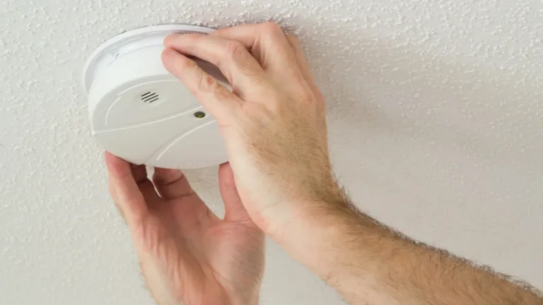 How To Test Your Smoke Alarms To Ensure They Are Working